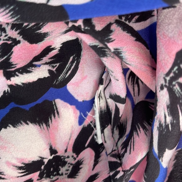JCrew Flutter Sleeve Hibiscus 100% Silk Top Sz Approx 8 See Measurements ADD ON - Picture 7 of 16